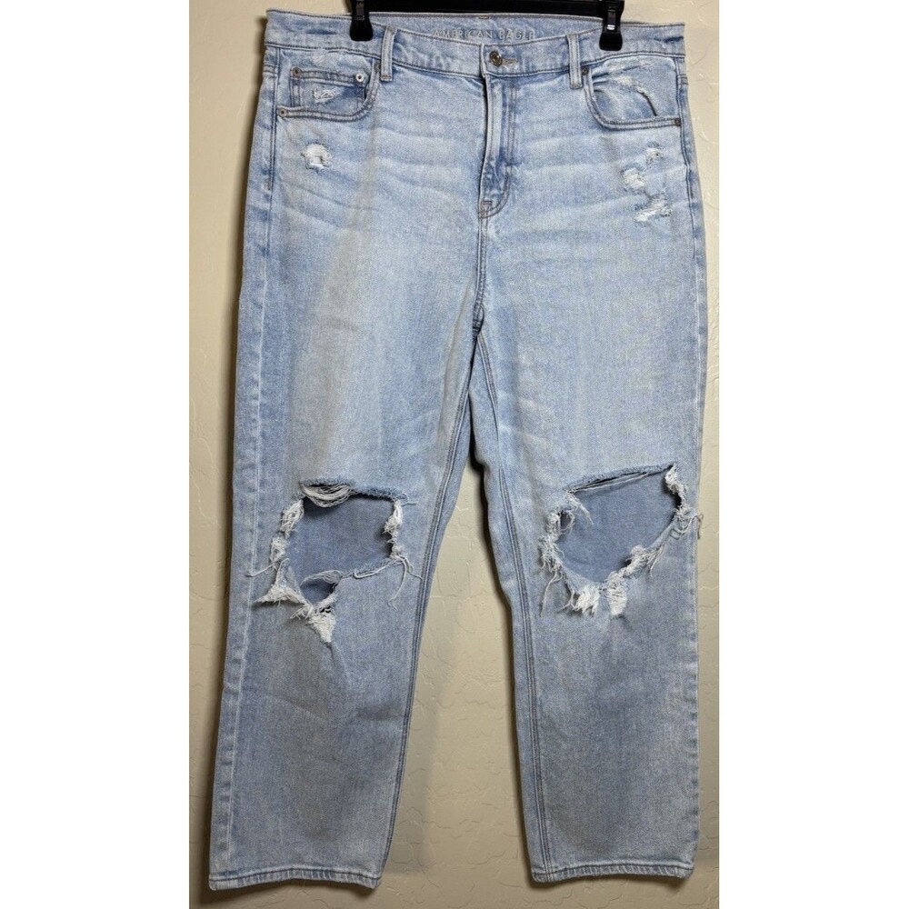 American Eagle Outfitters Light Wash Distressed Stretch Straight Jeans Women 16